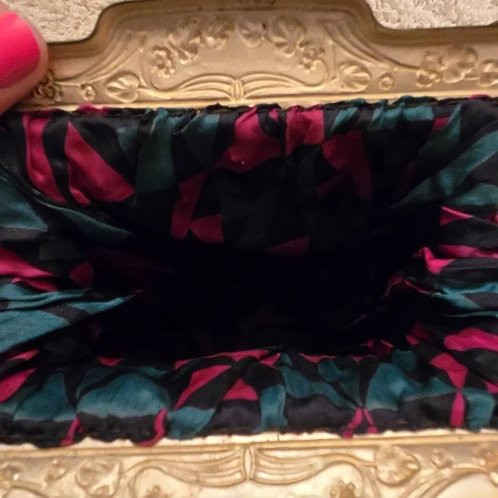 Vintage Victorian Black Velvet Embroidery Paneled Metal Frame Evening Bag Tassle